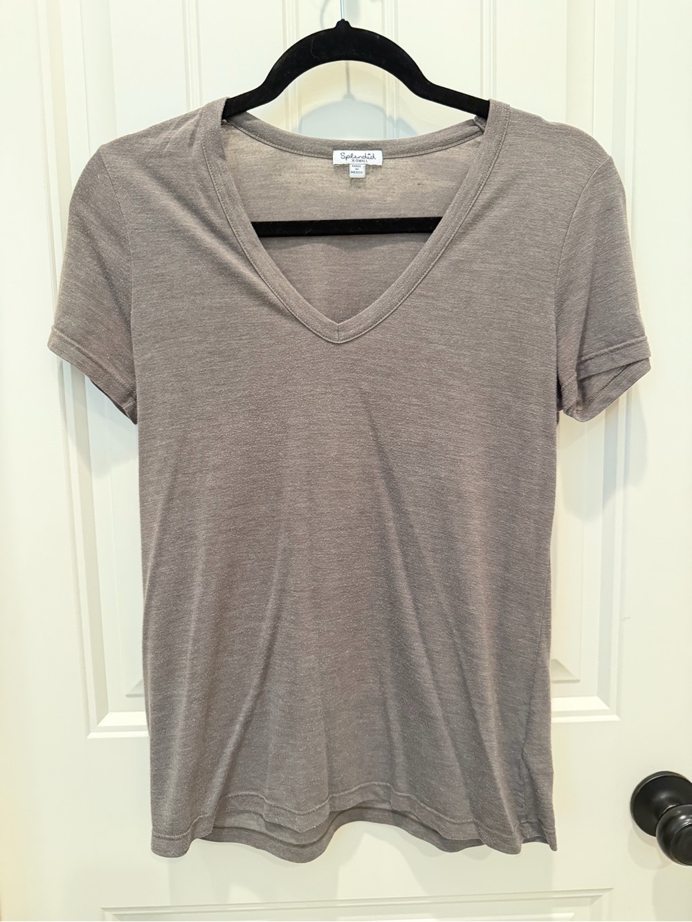 Splendid Taupe V-Neck Short Sleeve Tee